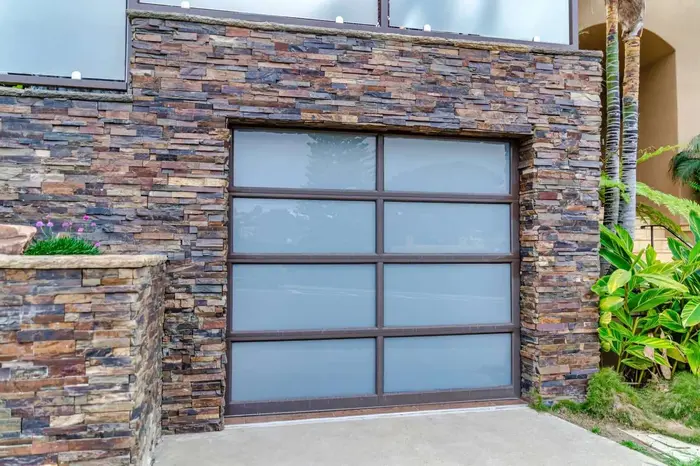 Best Garage Door Services in Nashville | Benjamin Garage Doors